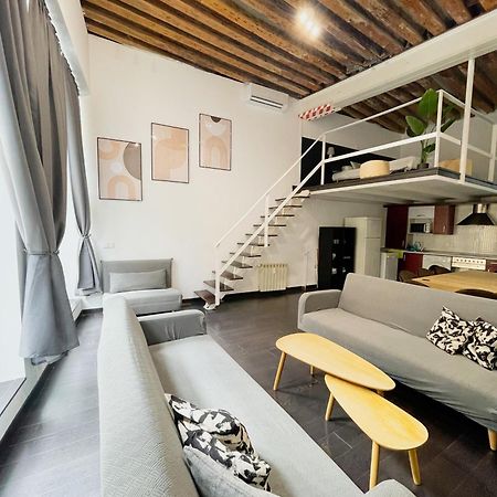 Carretas Duplex Exterior Izquierda Apartment Мадрид Екстериор снимка